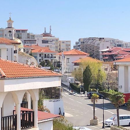 2 Bedroom Apartment Sveti Vlas With 2 Balconies And Sea Views Extérieur photo
